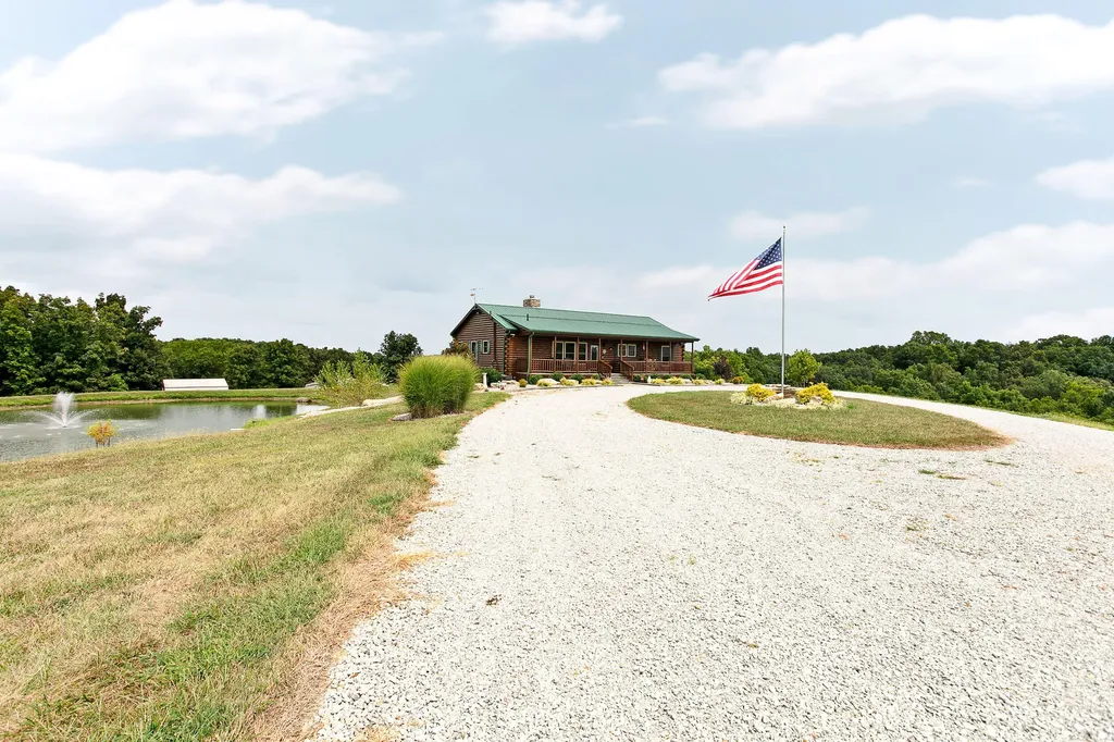 1572 Ashes Creek Lane Bloomfield KY 40008