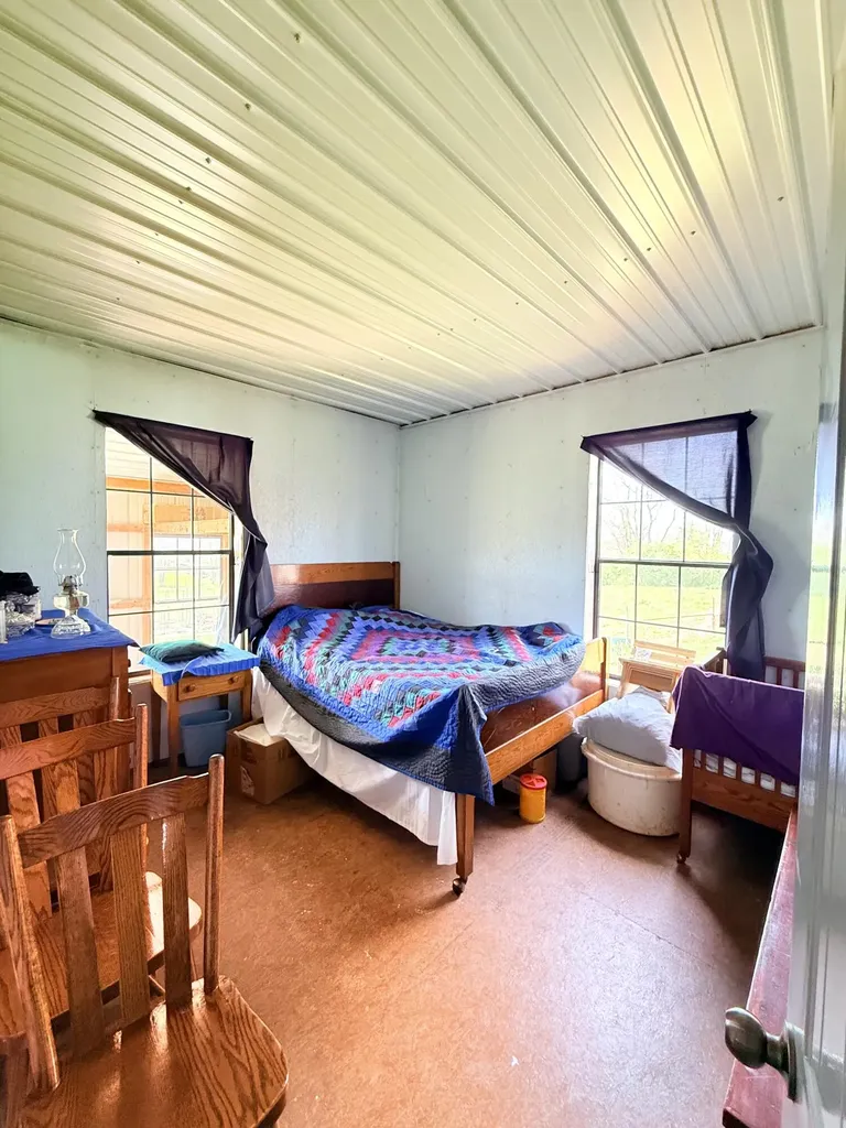 1013-C Salem Pike Cynthiana KY 41031