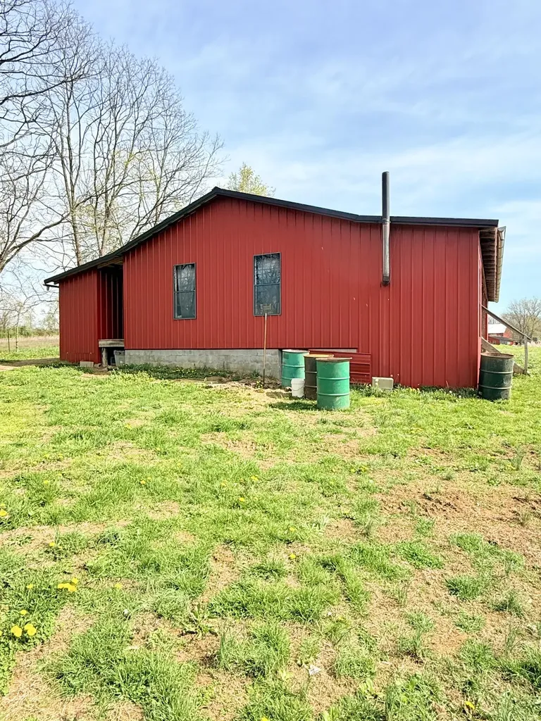 1013-C Salem Pike Cynthiana KY 41031