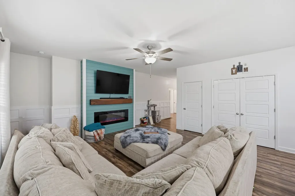 148 Brittany Lane Georgetown KY 40324