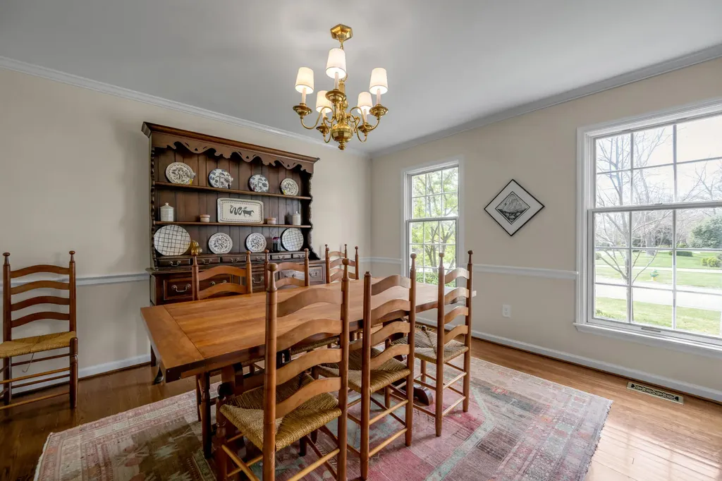 3004 Island Drive Lexington KY 40502
