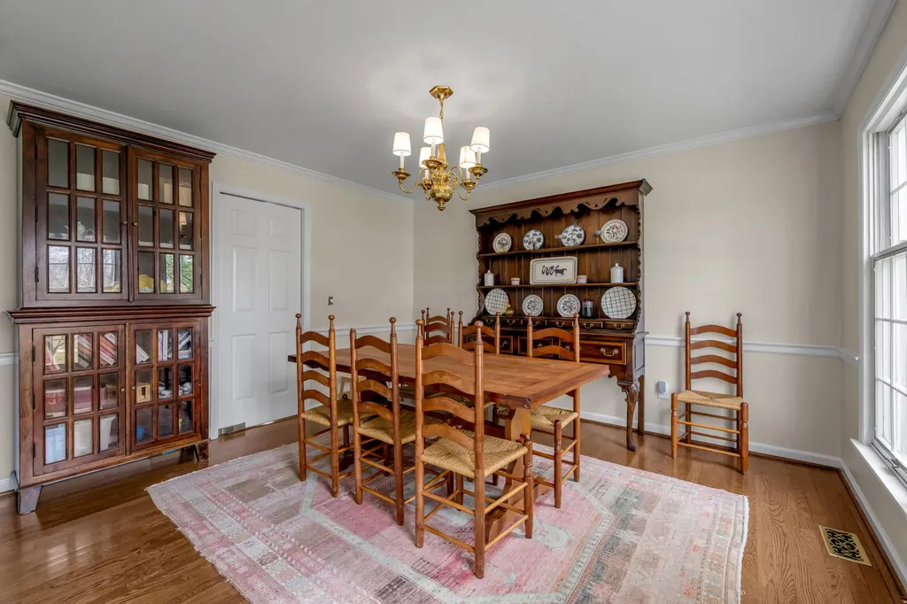 3004 Island Drive Lexington KY 40502
