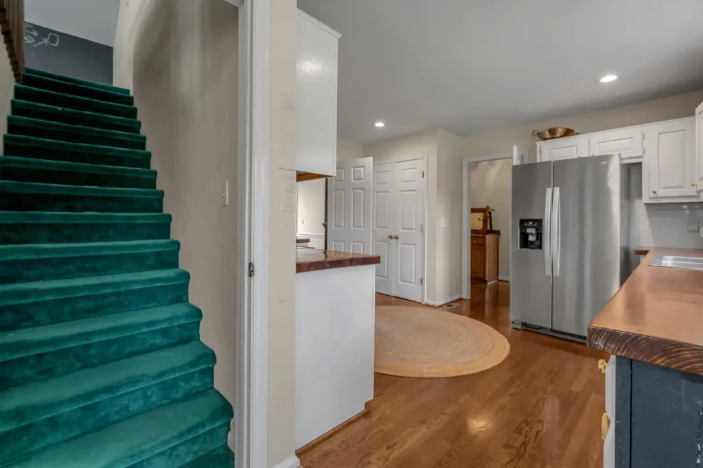 3004 Island Drive Lexington KY 40502