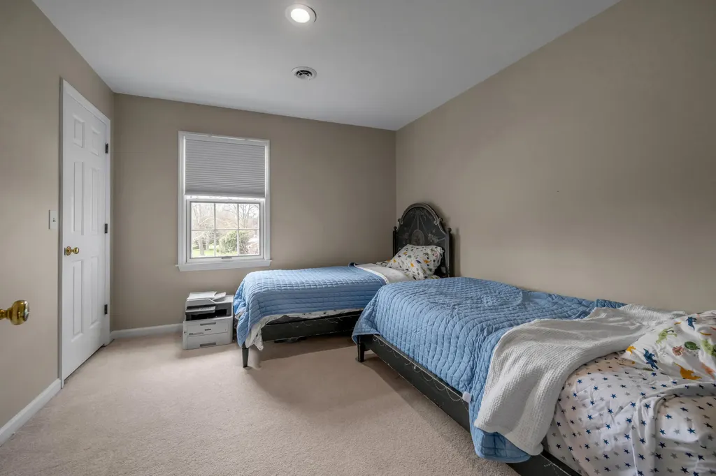 3004 Island Drive Lexington KY 40502
