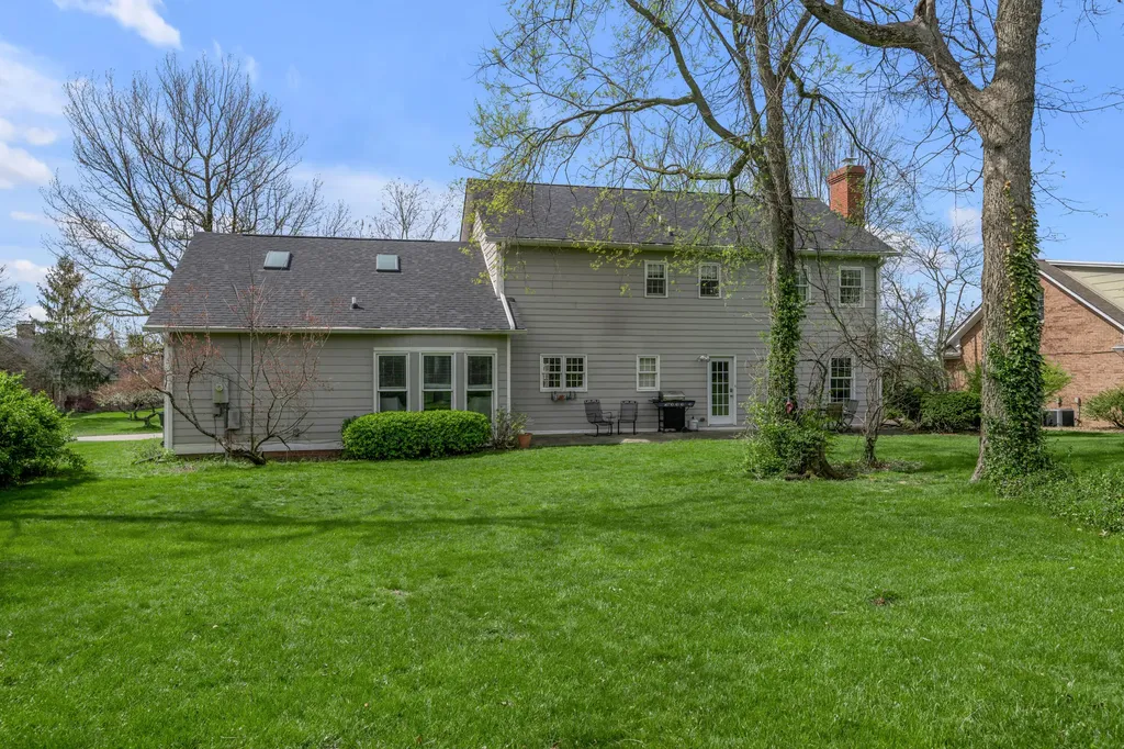 3004 Island Drive Lexington KY 40502