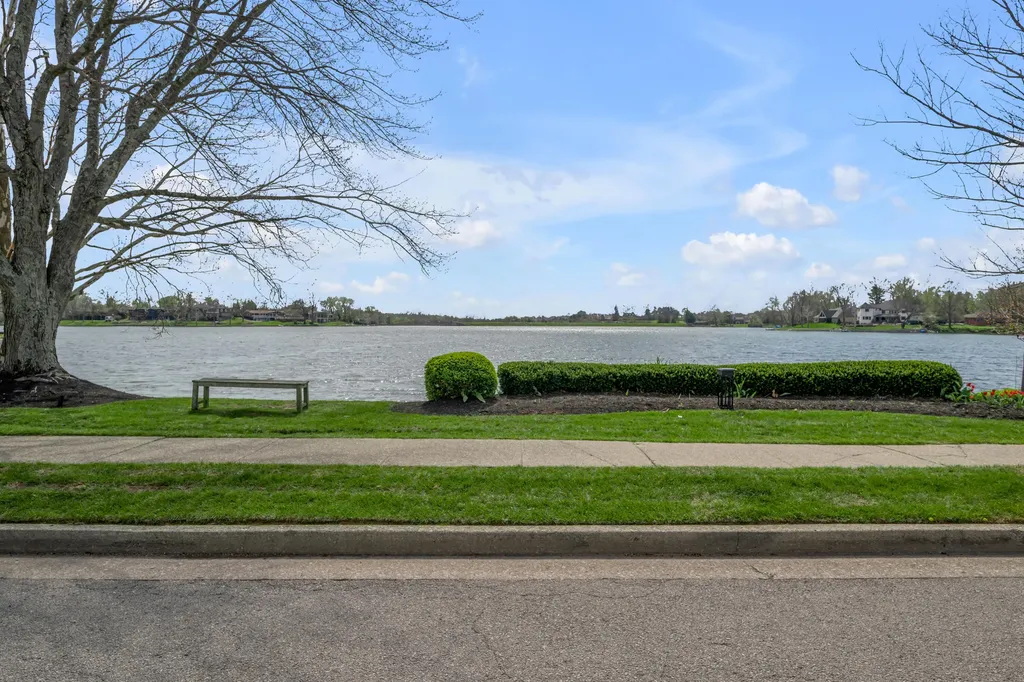 3004 Island Drive Lexington KY 40502