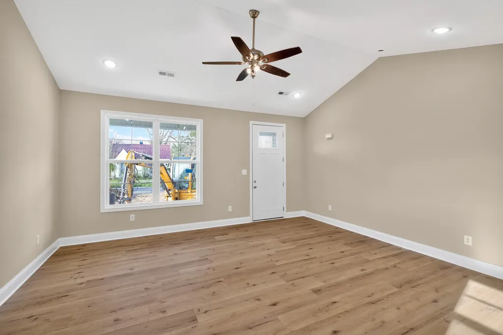 61 E Grubbs Lane Danville KY 40422