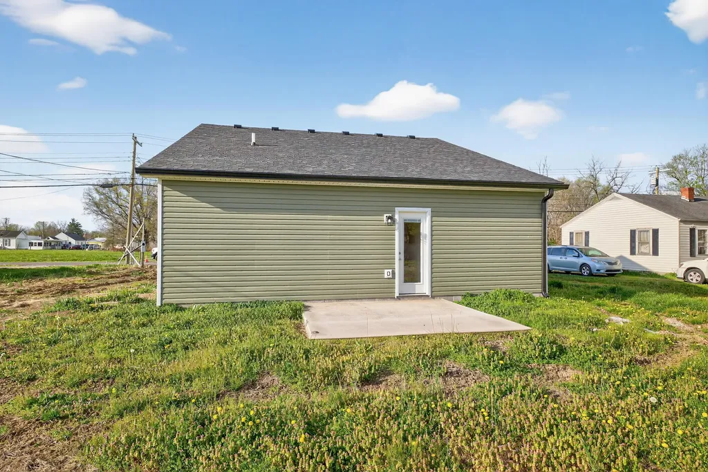 61 E Grubbs Lane Danville KY 40422