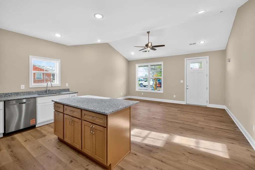 61 E Grubbs Lane Danville KY 40422