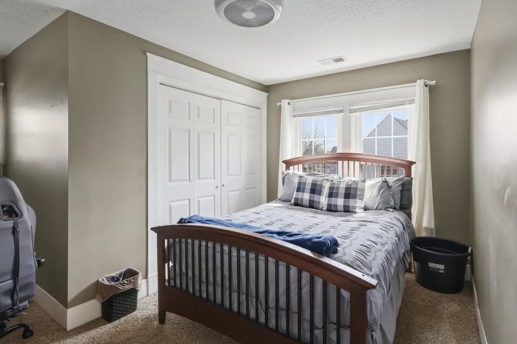 206 E Grundy Avenue Springfield KY 40069