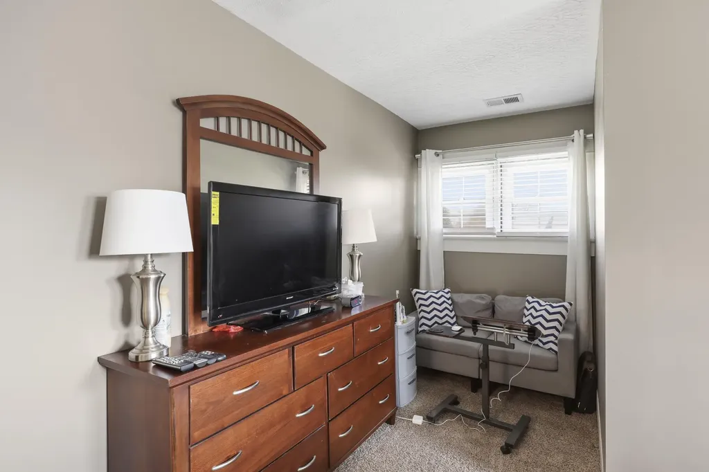 206 E Grundy Avenue Springfield KY 40069