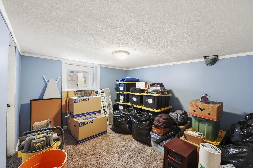 206 E Grundy Avenue Springfield KY 40069