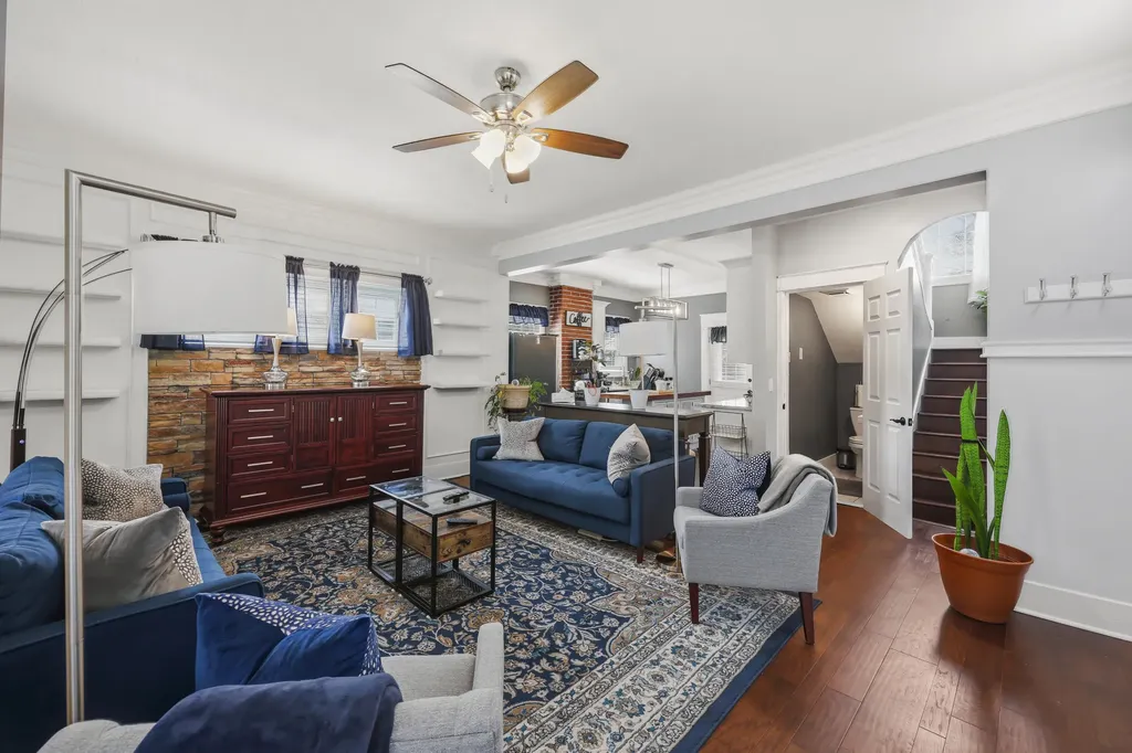 206 E Grundy Avenue Springfield KY 40069
