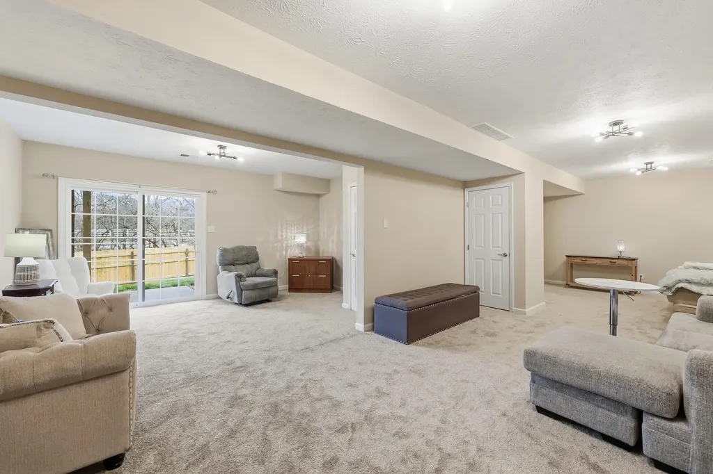 3908 Quailridge Court Lexington KY 40517