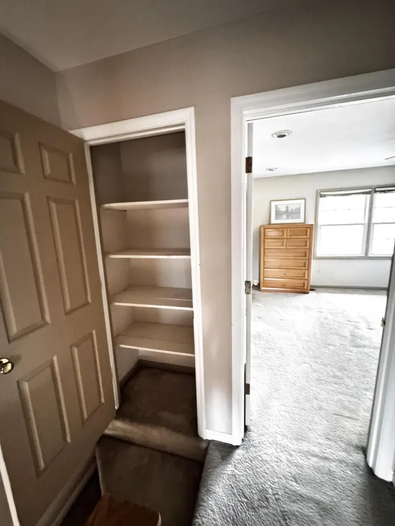 1309 Gray Hawk Road Lexington KY 40502