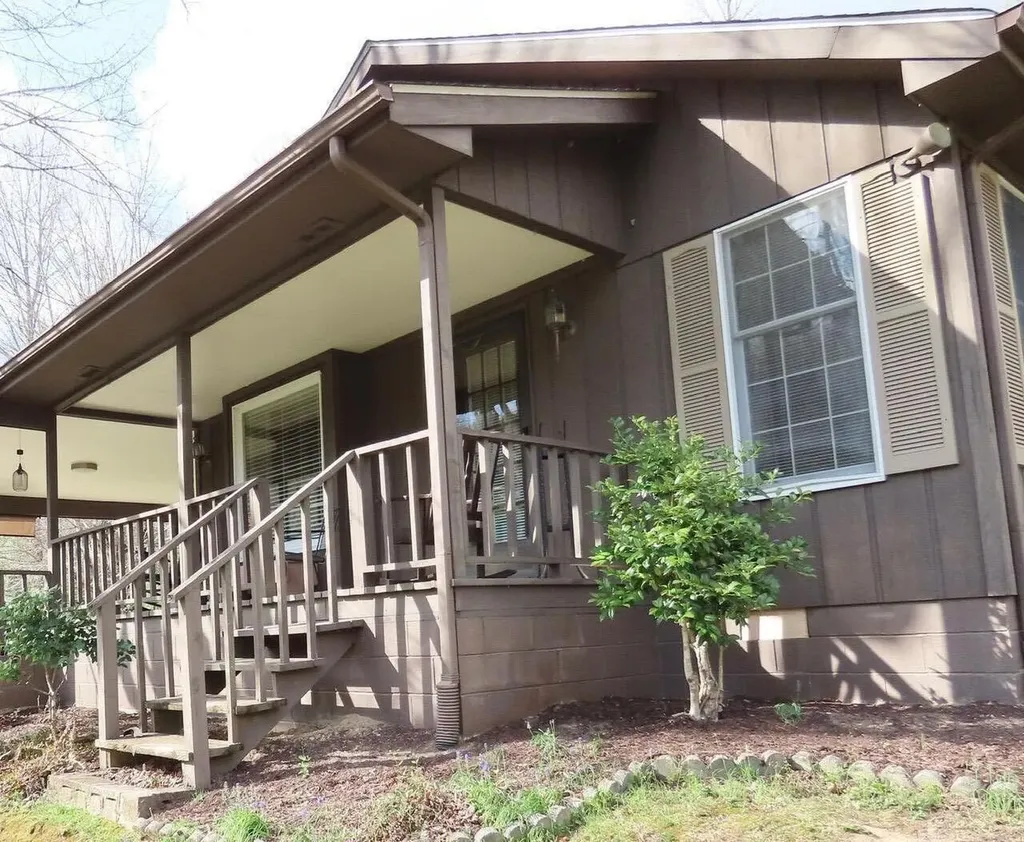 875 Mcneil-corn Creek Road Rockholds KY 40759