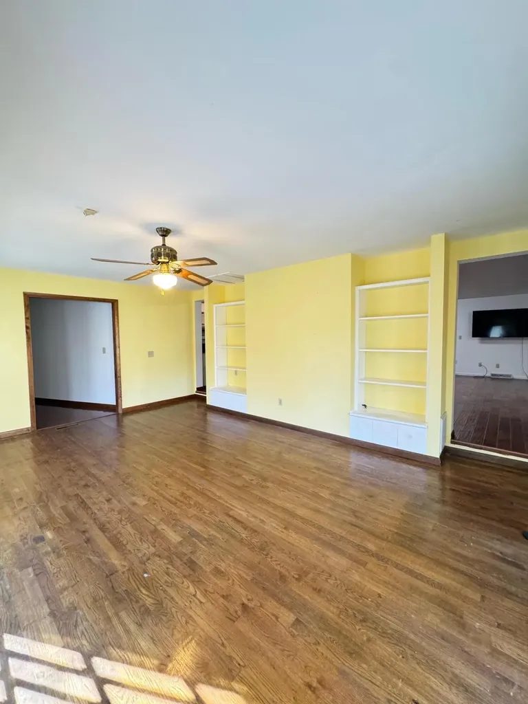 875 Mcneil-corn Creek Road Rockholds KY 40759