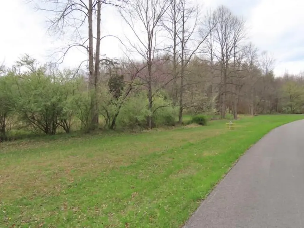 875 Mcneil-corn Creek Road Rockholds KY 40759