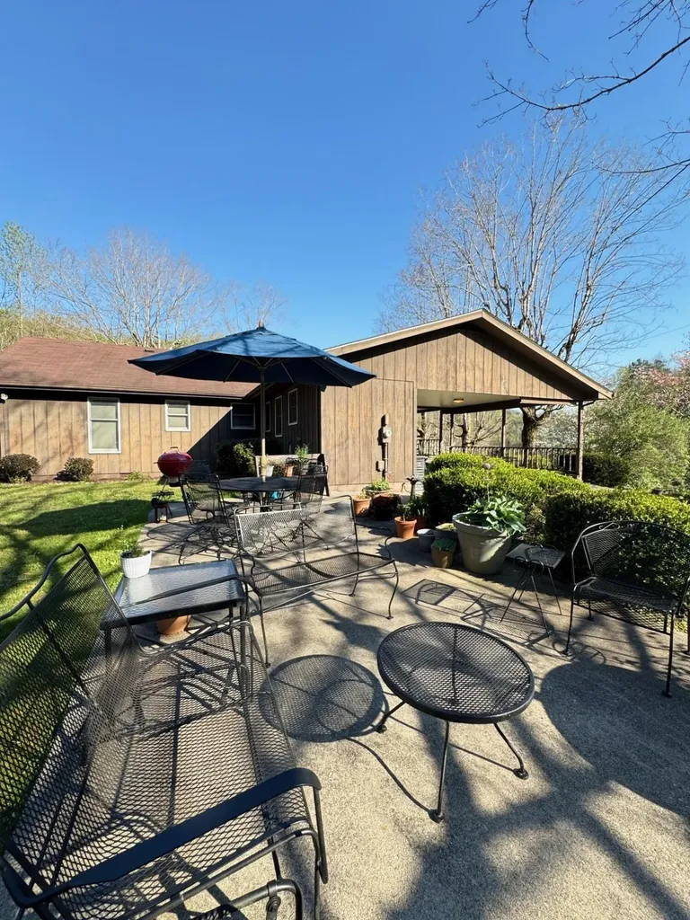 875 Mcneil-corn Creek Road Rockholds KY 40759