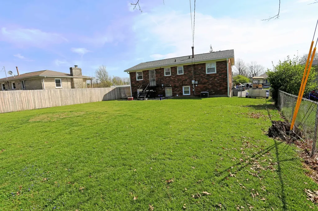 812 Wheatcroft Court Lexington KY 40505