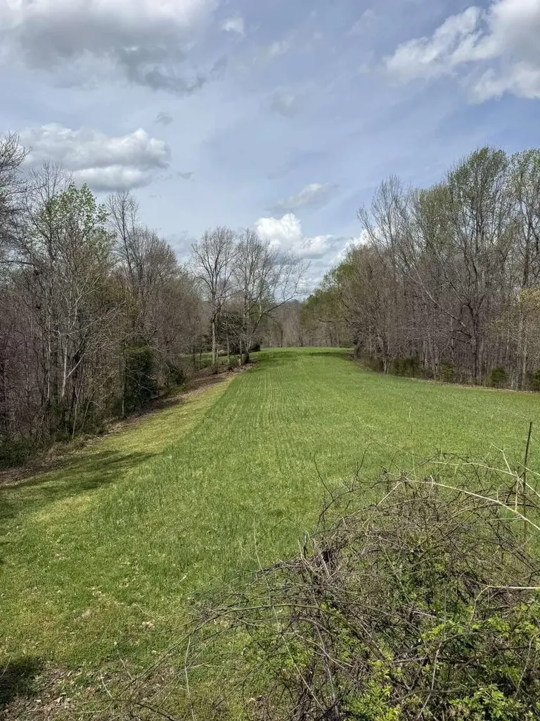 5483 Subtle Road Edmonton KY 42129