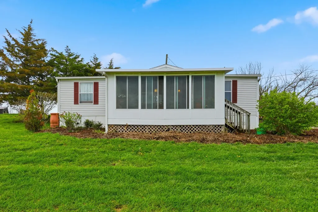 140 Parsons Lane Harrodsburg KY 40330