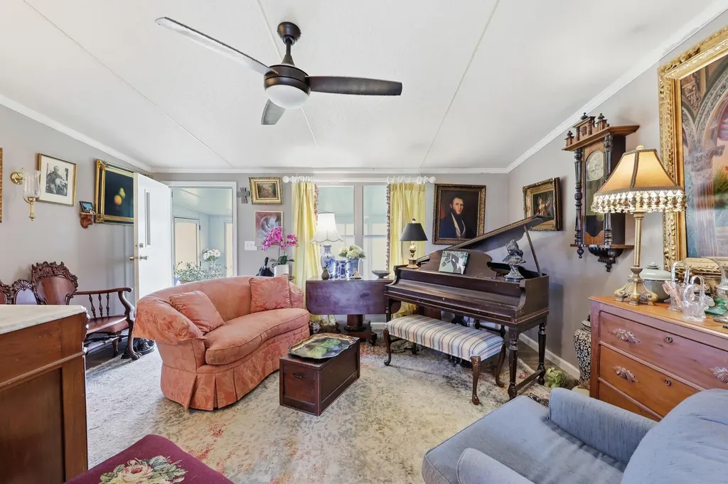 140 Parsons Lane Harrodsburg KY 40330