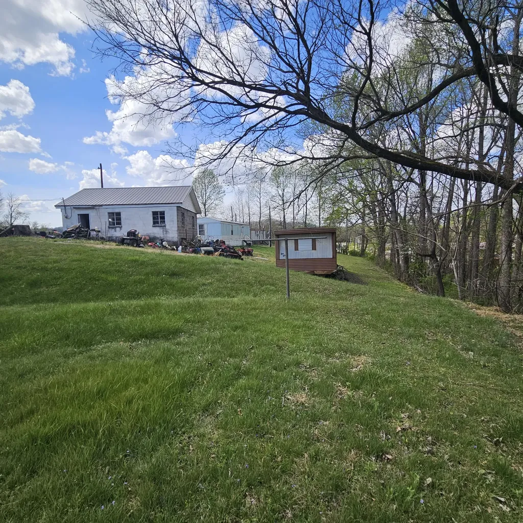 92 Highland Park Drive Williamsburg KY 40769