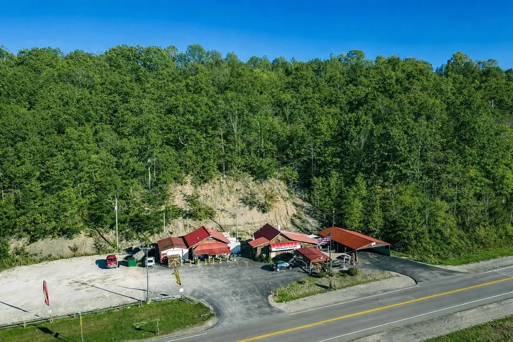 110 Ky-801 Morehead KY 40351