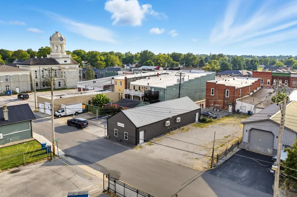 134 Jackson Street Lawrenceburg KY 40342