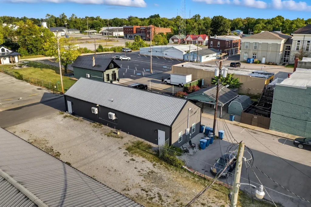 134 Jackson Street Lawrenceburg KY 40342