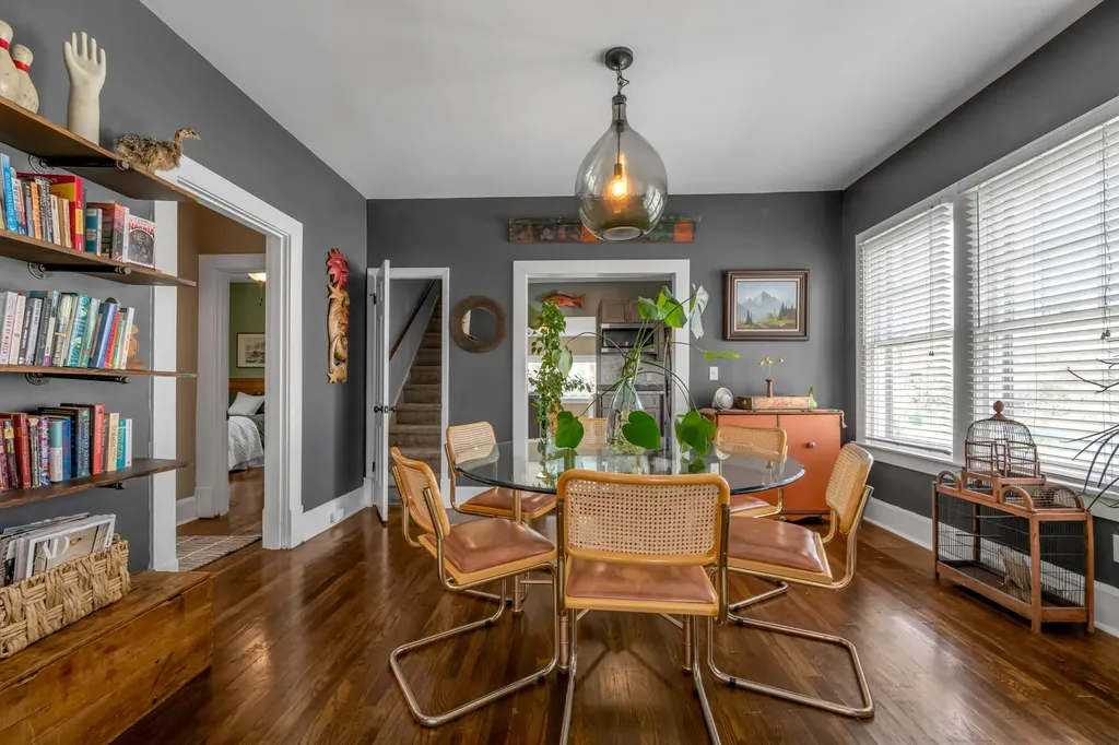 127 Delmont Drive Lexington KY 40504