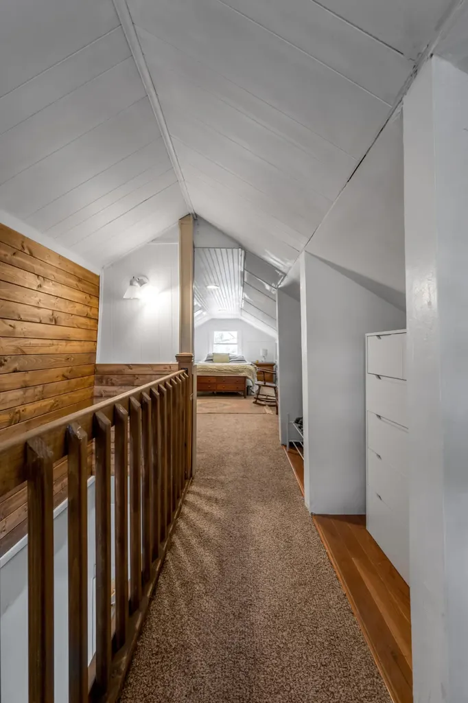 127 Delmont Drive Lexington KY 40504