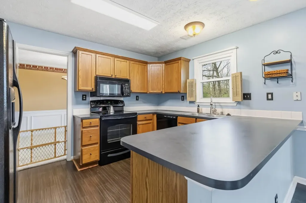 3921 Barnard Drive Lexington KY 40509