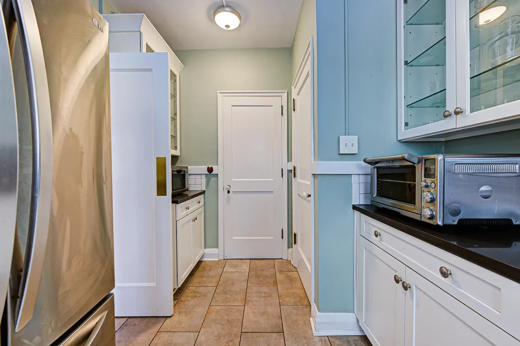 2140 Bonnycastle Avenue Louisville KY 40205