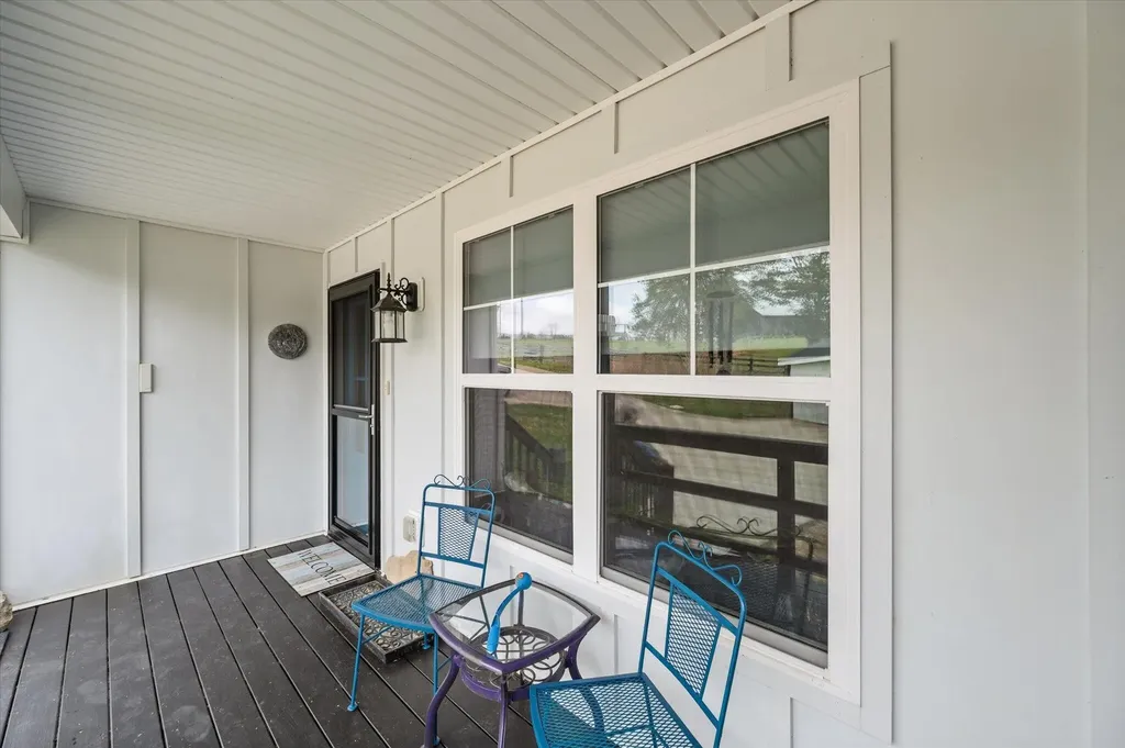 9787 Elmburg Road Pleasureville KY 40057