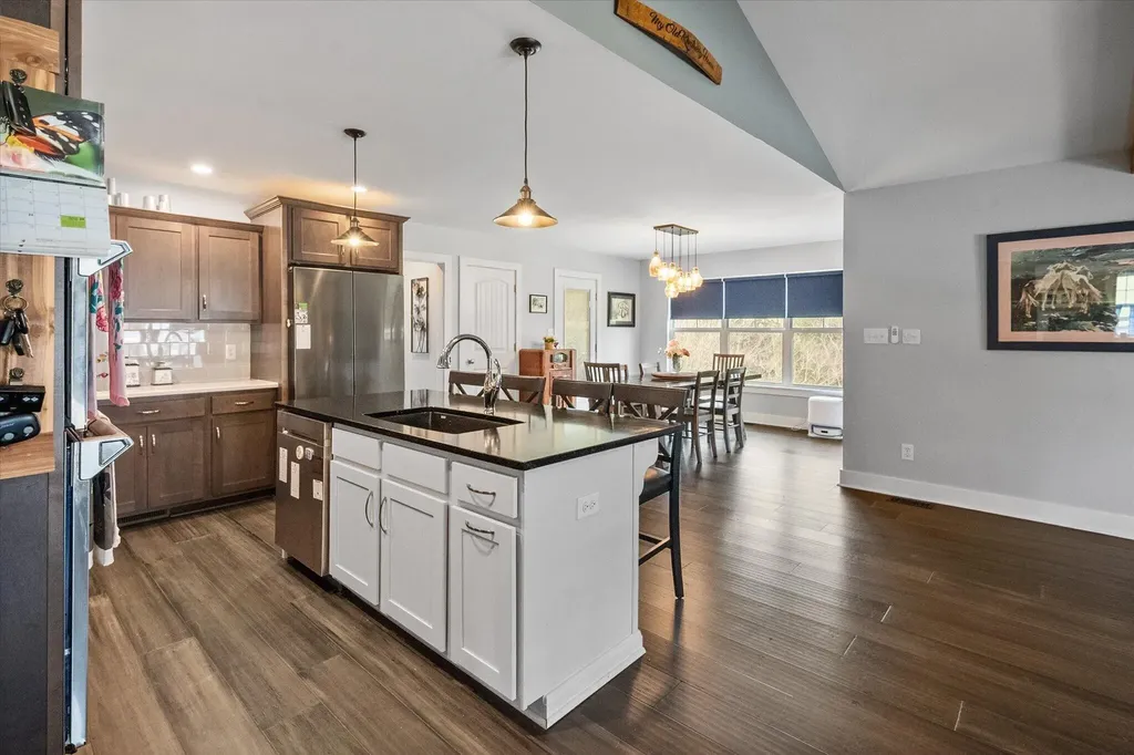 9787 Elmburg Road Pleasureville KY 40057
