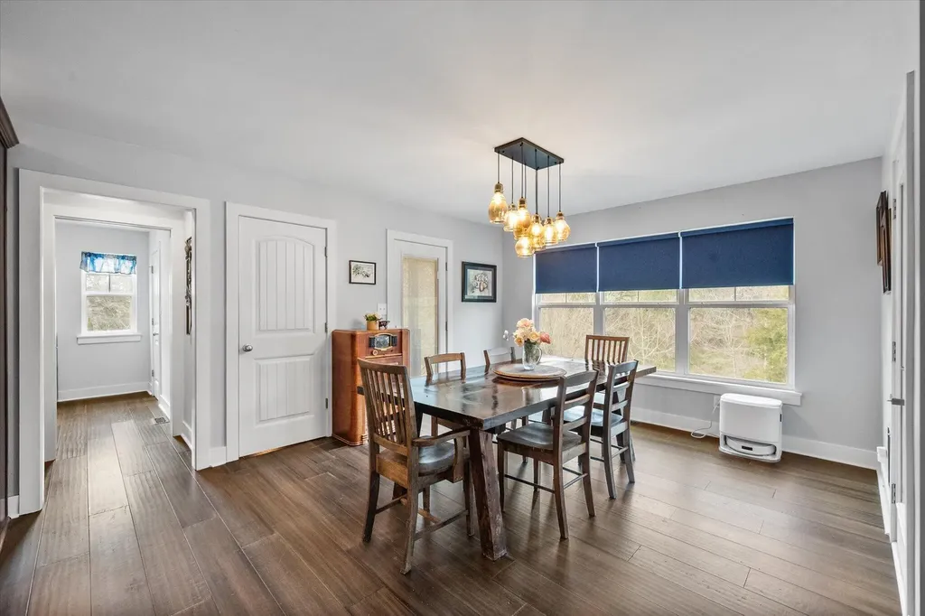9787 Elmburg Road Pleasureville KY 40057