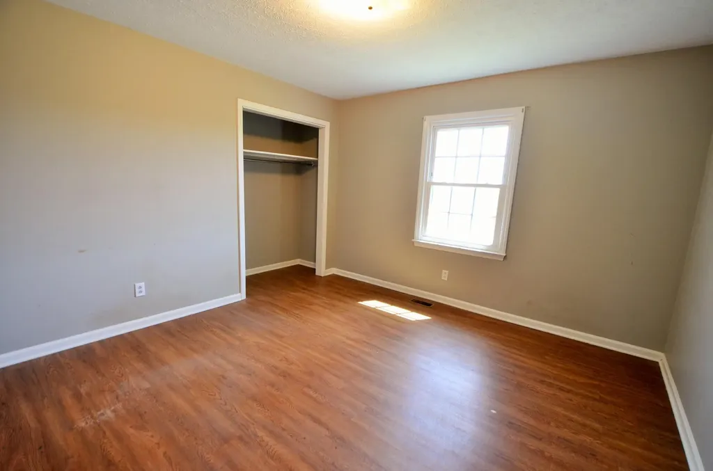 2300 Oregon Road Salvisa KY 40372