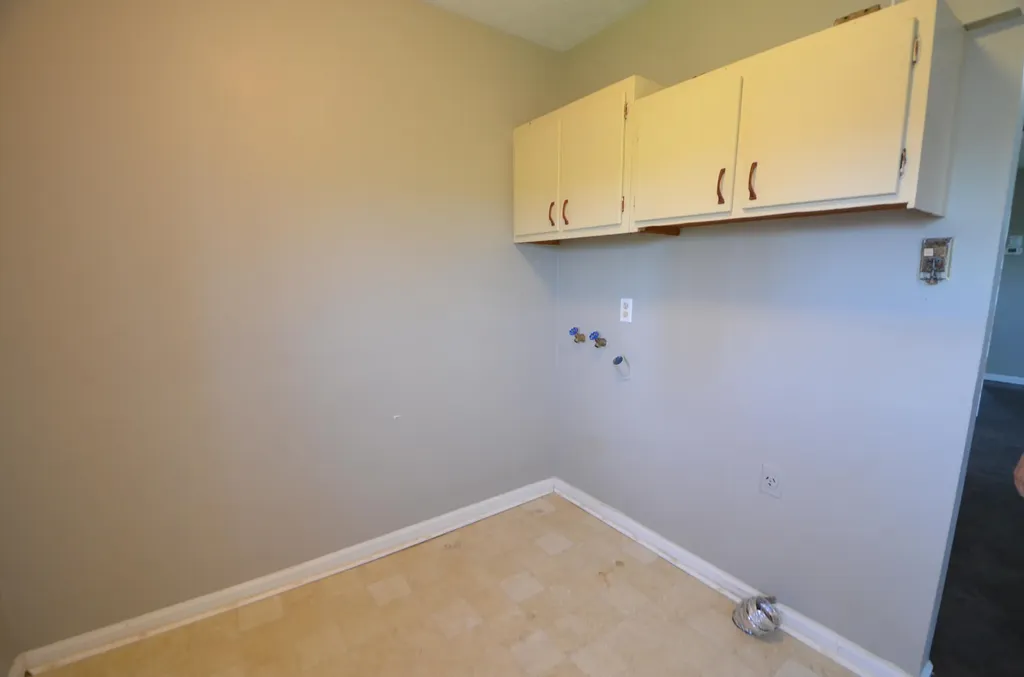 2300 Oregon Road Salvisa KY 40372