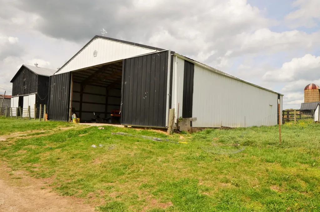 2300 Oregon Road Salvisa KY 40372
