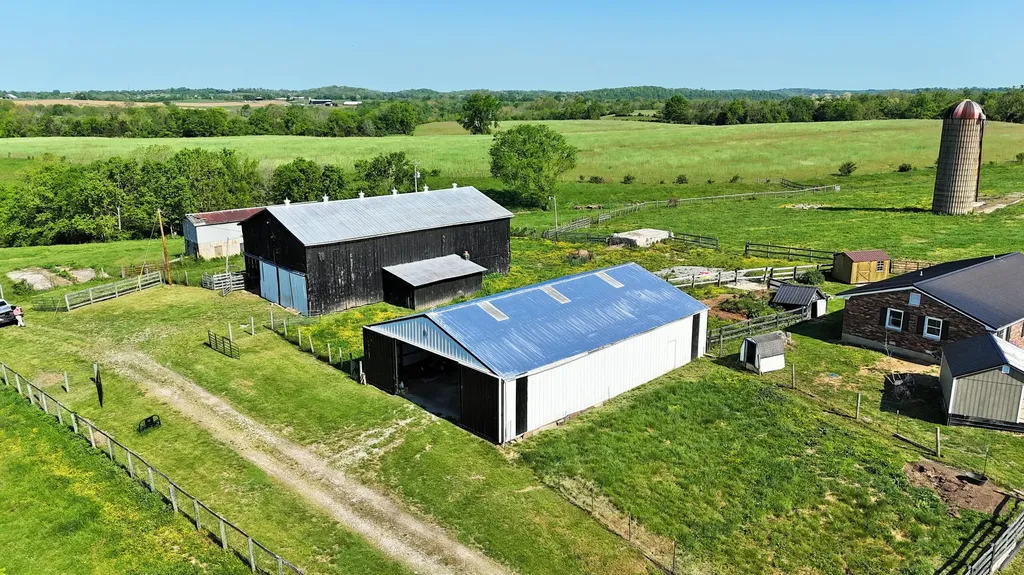 2300 Oregon Road Salvisa KY 40372