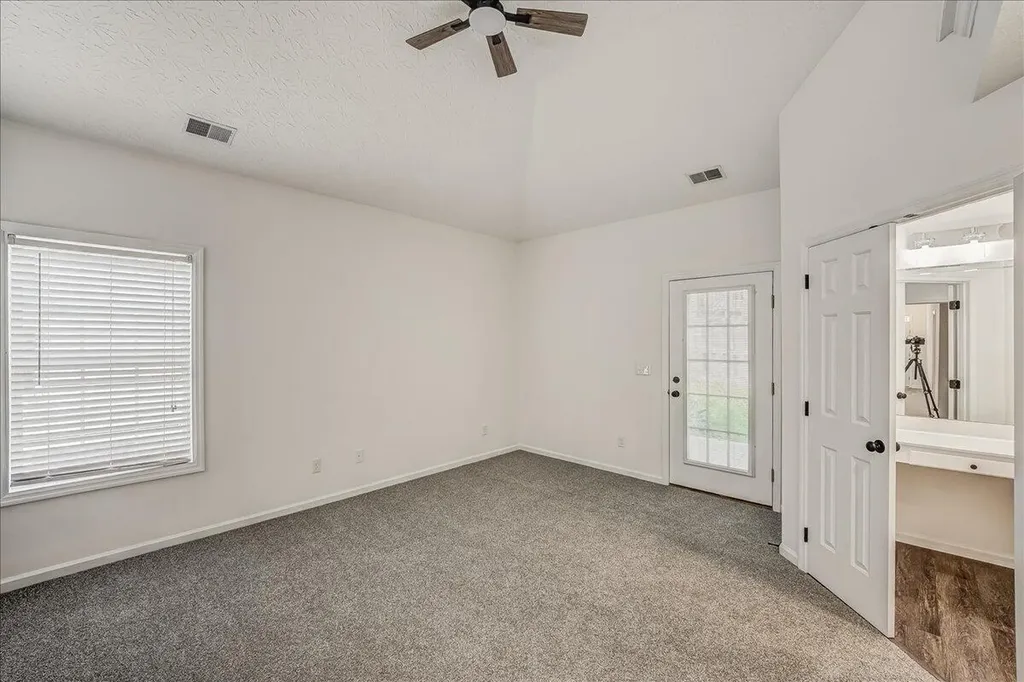 2280 Market Garden Lane Lexington KY 40509