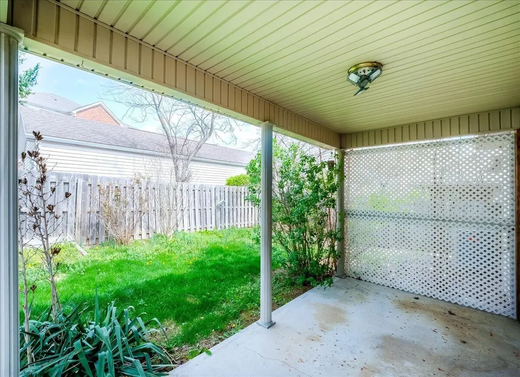 2280 Market Garden Lane Lexington KY 40509