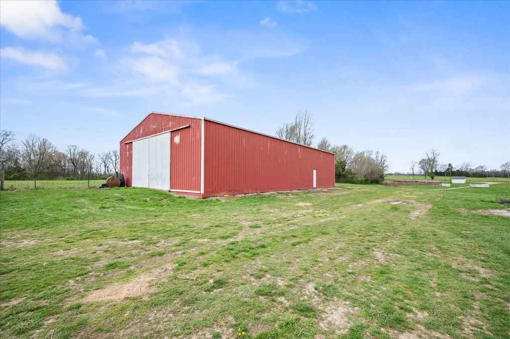 1048 Steve Wood Road Bagdad KY 40003