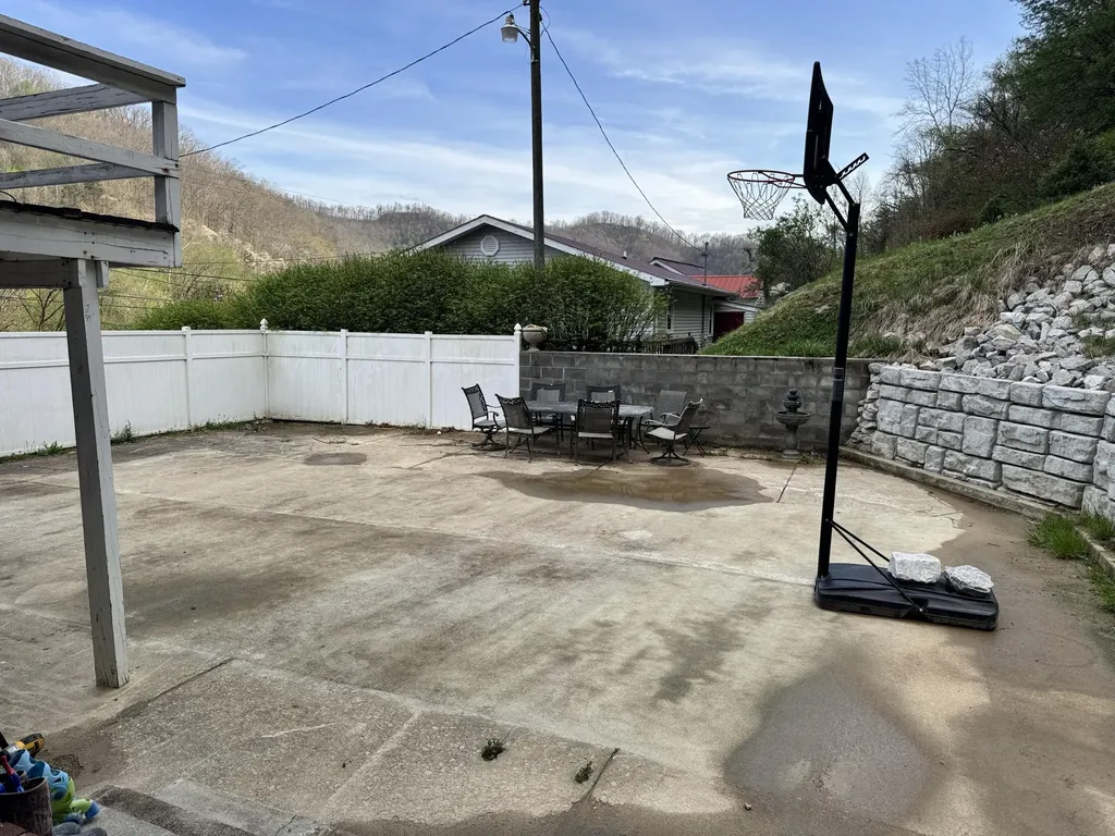 514 Cracker Bottom Road Martin KY 41649