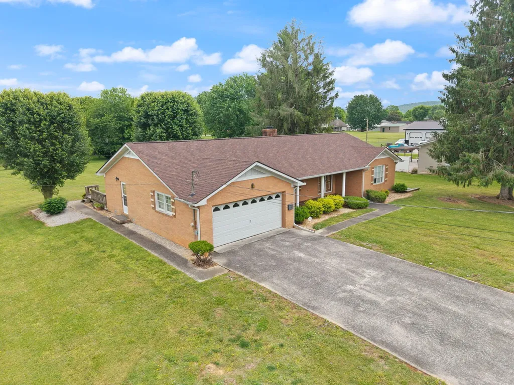 268 Duncan Street Monticello KY 42633