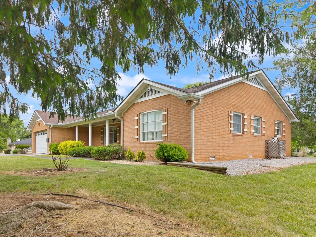 268 Duncan Street Monticello KY 42633