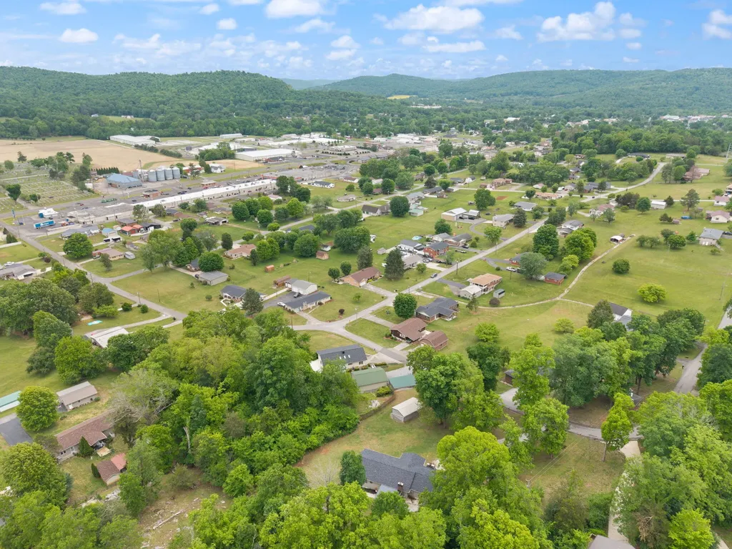 268 Duncan Street Monticello KY 42633