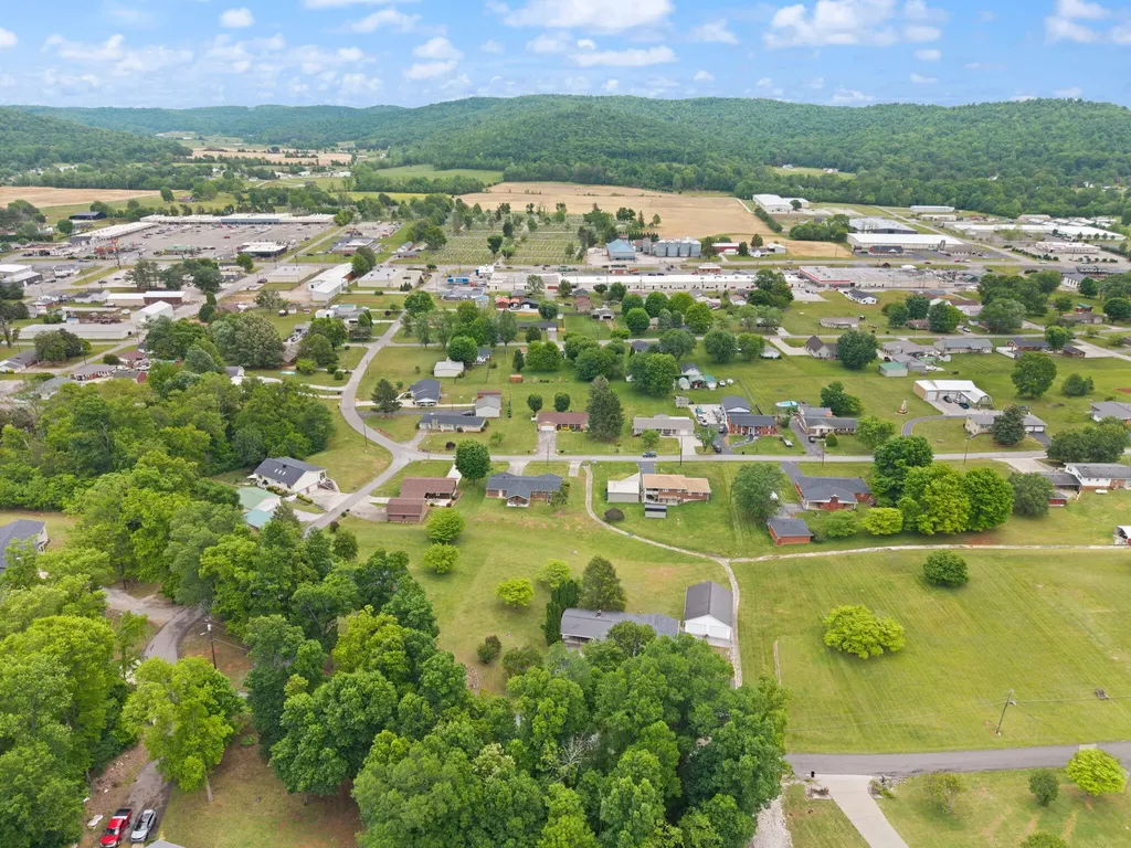 268 Duncan Street Monticello KY 42633